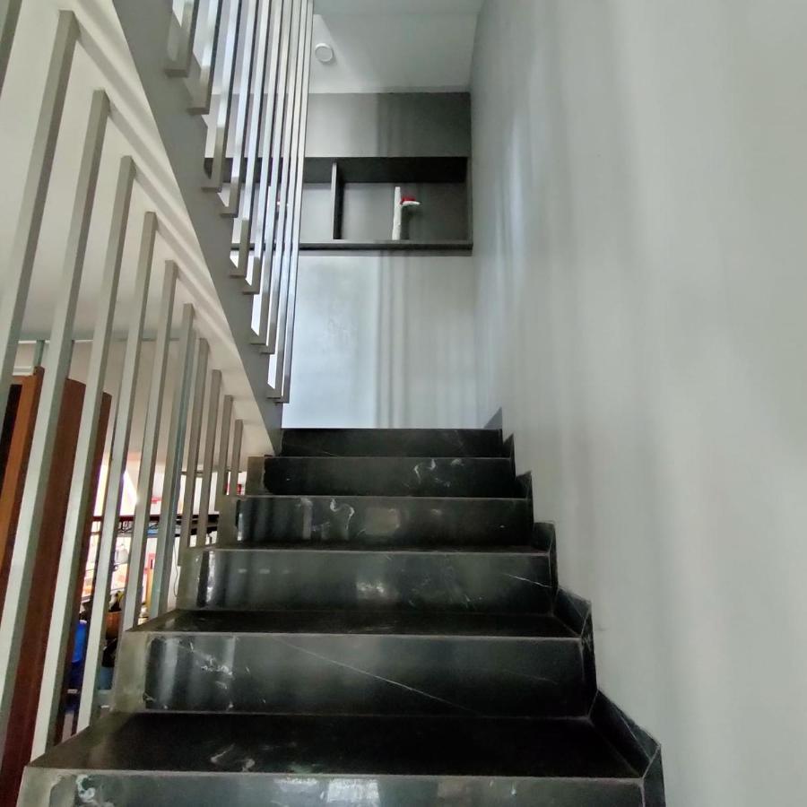 Gezonder Antapani Homestay *